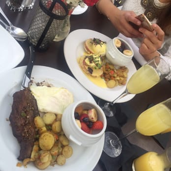 Bardot - Eggs Benedict and Steak & Eggs - New American Near Me - Claremont, California Bardot - Eggs Benedict and Steak & Eggs - New American Near Me - Claremont, California