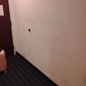 Fairfield by Marriott Inn & Suites Charlotte Arrowood - Paint blotches and dirt - Hotels Near Me - Charlotte, North Carolina Fairfield by Marriott Inn & Suites Charlotte Arrowood - Paint blotches and dirt - Hotels Near Me - Charlotte, North Carolina