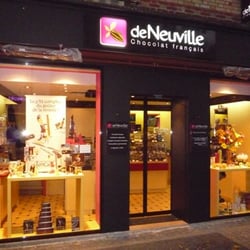 De Neuville