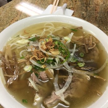 Bun Bo Hue Pho - Bun Mung Vit - duck noodle soup with bamboo shoot - Vietnamese Near Me - North York, Ontario Bun Bo Hue Pho - Bun Mung Vit - duck noodle soup with bamboo shoot - Vietnamese Near Me - North York, Ontario