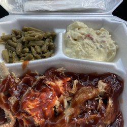 Boss Hog's Truck Stop & Food Trucks - Pulled pork, green beans and potato salad