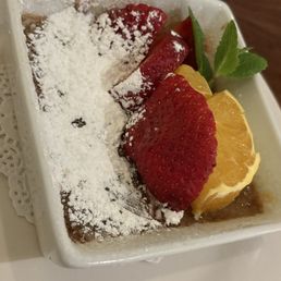 Thai tea crème brûlée. Thai tea crème brûlée.