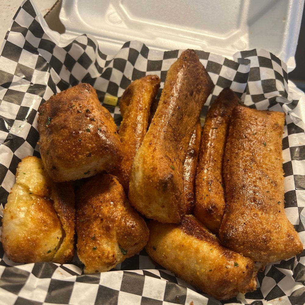 Pizza Pizazz - Pizza rolls breadsticks - Pizza Near Me - Lakewood, Washington Pizza Pizazz - Pizza rolls breadsticks - Pizza Near Me - Lakewood, Washington