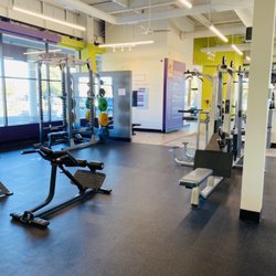 Anytime Fitness - Power Rack