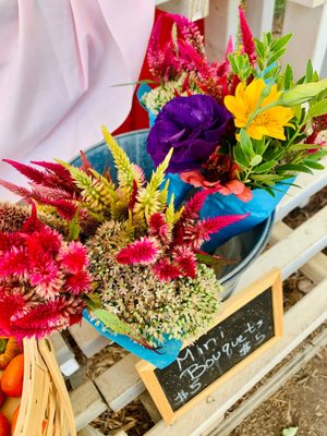 Matthews Community Farmers' Market by null