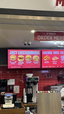 M Burger by null