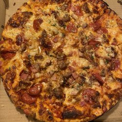 Kalako Pizza - Meat-o-Rama on pan crust