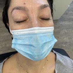 B&B THREADING - After threading. Cleaned up. I like my eyebrows thick with clean edges and a arch.