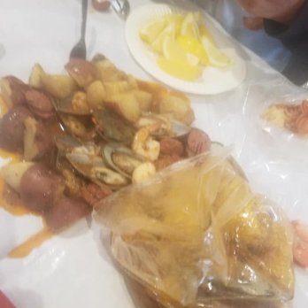 Rockstar Shrimp - Pour your dinner out on the table. - Cajun/Creole Near Me - Riverside, California