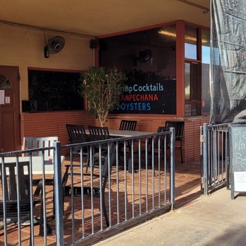 Garcia's Restaurant - Entrance and patio dining - Mexican Near Me - Blythe, California
