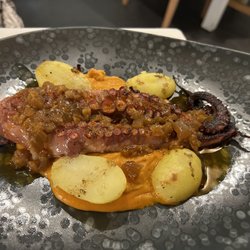 Puerta del Mar - Grilled octopus...Good.