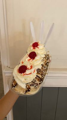Sundaes and Cones by null Sundaes and Cones by null