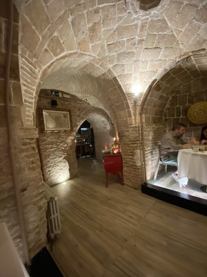 Bodega de los Secretos by null