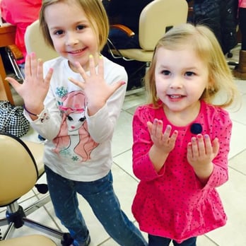 Tiara Nails - Nail Salons Near Me - Meriden, Connecticut