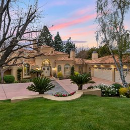 Exterior outside entrance of Gary Jacobs-RE/MAX One - 5592 Little Fawn Court in Westlake Village is a North Ranch Mediterranean Architectural! Represented the Listing/Sellers. - Westlake Village, California Exterior outside entrance of Gary Jacobs-RE/MAX One - 5592 Little Fawn Court in Westlake Village is a North Ranch Mediterranean Architectural! Represented the Listing/Sellers. - Westlake Village, California