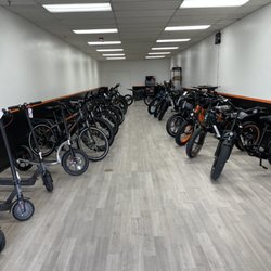 Charged Ecycles