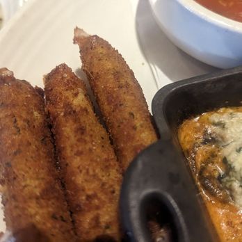Carrabba's Italian Grill - Italian Near Me - Columbus, Ohio