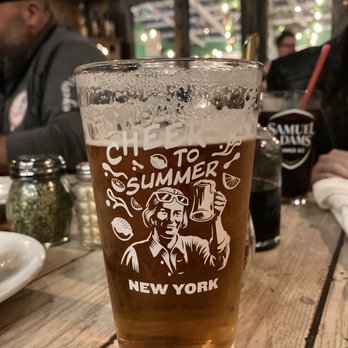 Il Porto - Brooklyn Lager on tap - Pizza Near Me - Brooklyn, New York Il Porto - Brooklyn Lager on tap - Pizza Near Me - Brooklyn, New York