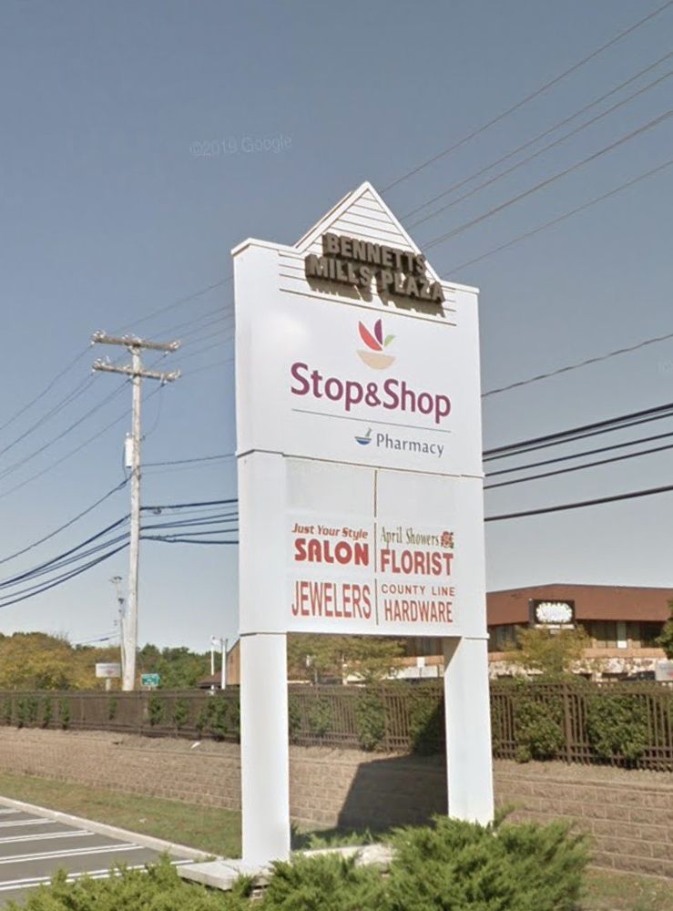 MILLS PLAZA Updated September 2024 2275 W County Line Rd