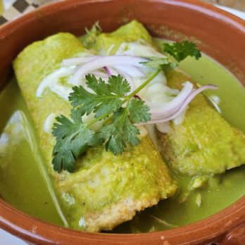 Zona Rosa - Enchilada Suiza - Mexican Near Me - San Jose, California