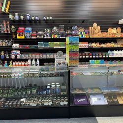 Dj’s Smoke And Tobacco Shop