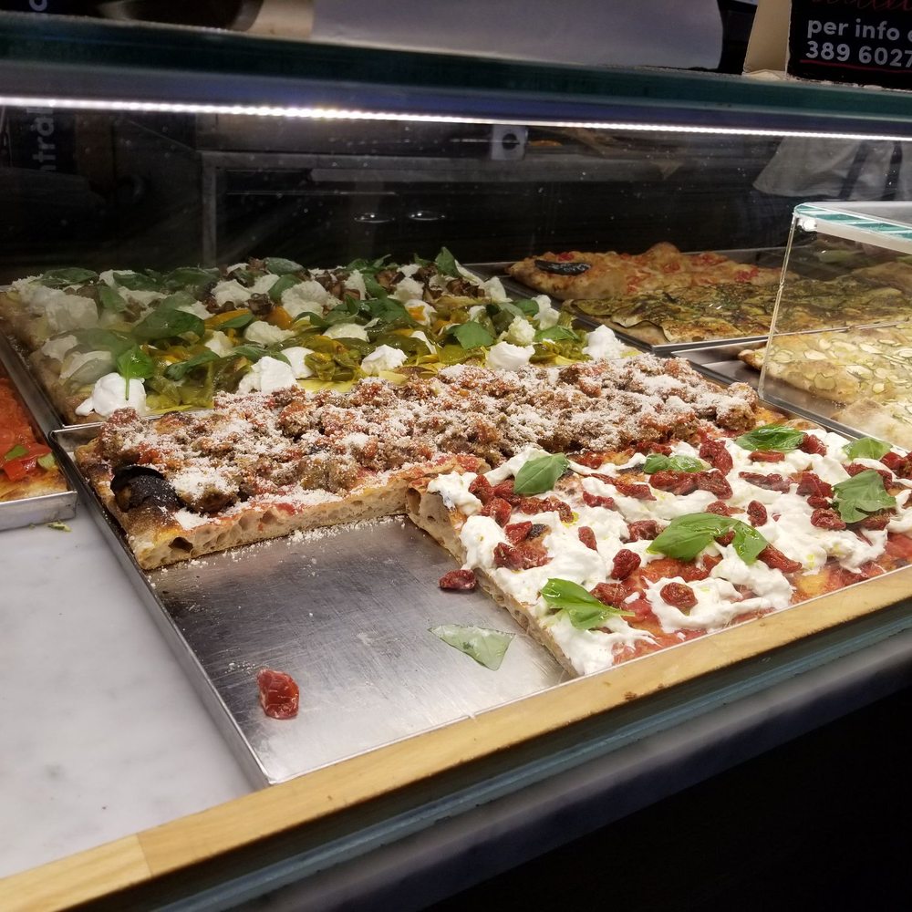 Mercato Centrale - Multiple pizzas weighed by kg - Patisserie/Cake Shop Near Me - Rome, RM Mercato Centrale - Multiple pizzas weighed by kg - Patisserie/Cake Shop Near Me - Rome, RM