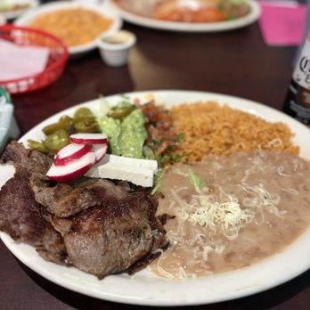 Taqueria jalos - Carne Plate - Mexican Near Me - Upper Lake, California Taqueria jalos - Carne Plate - Mexican Near Me - Upper Lake, California