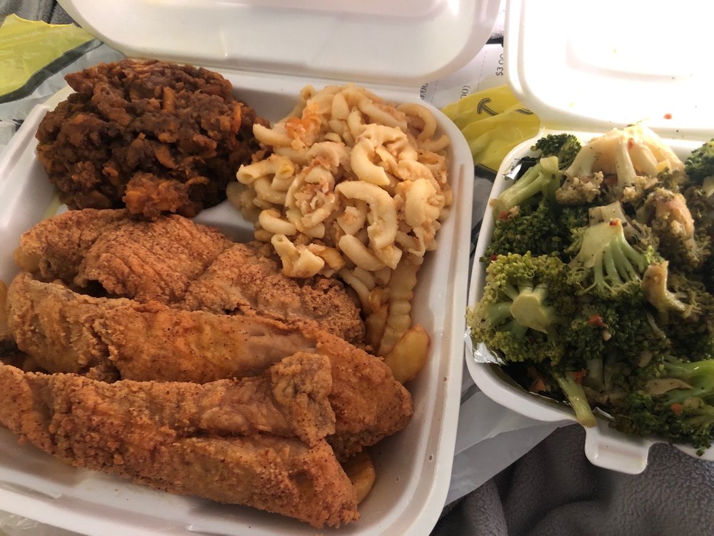 LAGOS ISLAND PIZZA & GRILLE Updated August 2024 56 Photos & 33