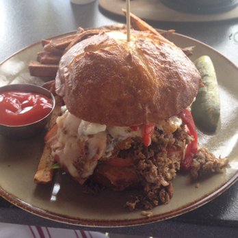 Region's 117 - Special Steak and Ham sandwich - New American Near Me - Lake Frederick, Virginia