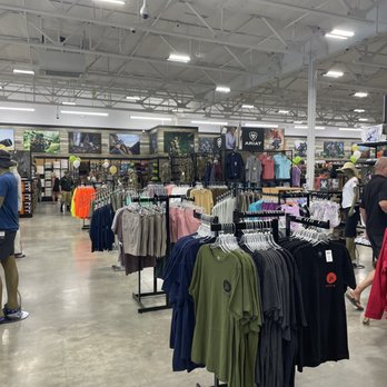 Sportsman's Warehouse - Sports Wear Near Me - Murrieta, California Sportsman's Warehouse - Sports Wear Near Me - Murrieta, California