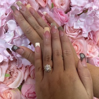 Eagle Nails Salon - Nails - Nail Salons Near Me - Kaneohe, Hawaii