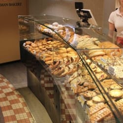 Lüneburger German Bakery - Pastries for all!