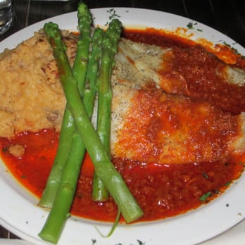 Cafe con Leche - Mojarra con Chorizo - Mexican Near Me - Chicago, Illinois Cafe con Leche - Mojarra con Chorizo - Mexican Near Me - Chicago, Illinois