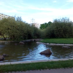 Park Přátelství - Fontána, kterou kaskáda začíná