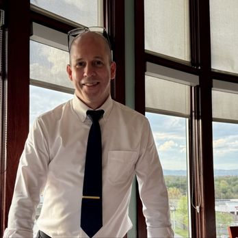 OTH Chophouse - Server Matt. - Steakhouses Near Me - Roanoke, Virginia