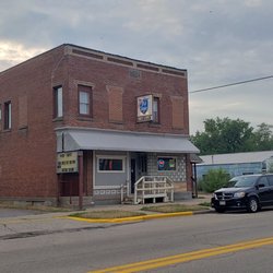 Lone Rock Bistro and Taproom