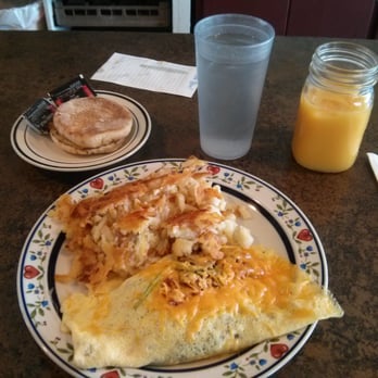 Jenny's Cafe - Bacon, mushroom, and spinach omelette with all you can eat hashbrowns...although to be honest, what I had here was plenty! - Breakfast & Brunch Near Me - Spokane Valley, Washington