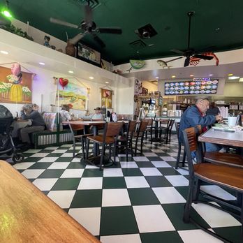 Mi Pueblo - Inside restaurant - Mexican Near Me - Phoenix, Arizona
