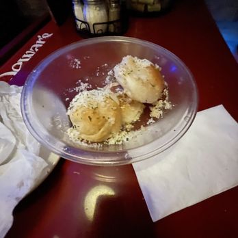 Amici's Trattoria Italiana - Garlic bread yumm - Pizza Near Me - Miami, Florida Amici's Trattoria Italiana - Garlic bread yumm - Pizza Near Me - Miami, Florida