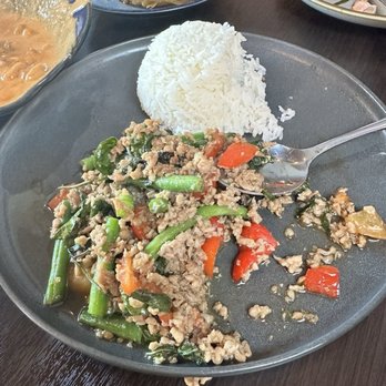 Khao Hom - Ka pow worth pork and crispy pumpkin up top - Thai Near Me - Hayward, California Khao Hom - Ka pow worth pork and crispy pumpkin up top - Thai Near Me - Hayward, California