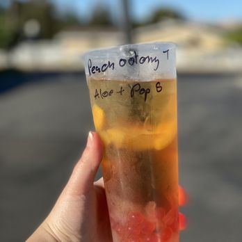 Meow Tea - Peach oolong - Asian Fusion Near Me - San Jose, California Meow Tea - Peach oolong - Asian Fusion Near Me - San Jose, California