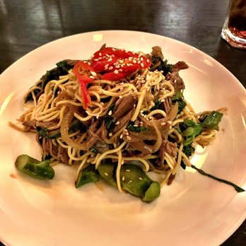 R&D Restaurant - Winterlicious- Beef Curry Lo mein - Asian Fusion Near Me - Toronto, Ontario