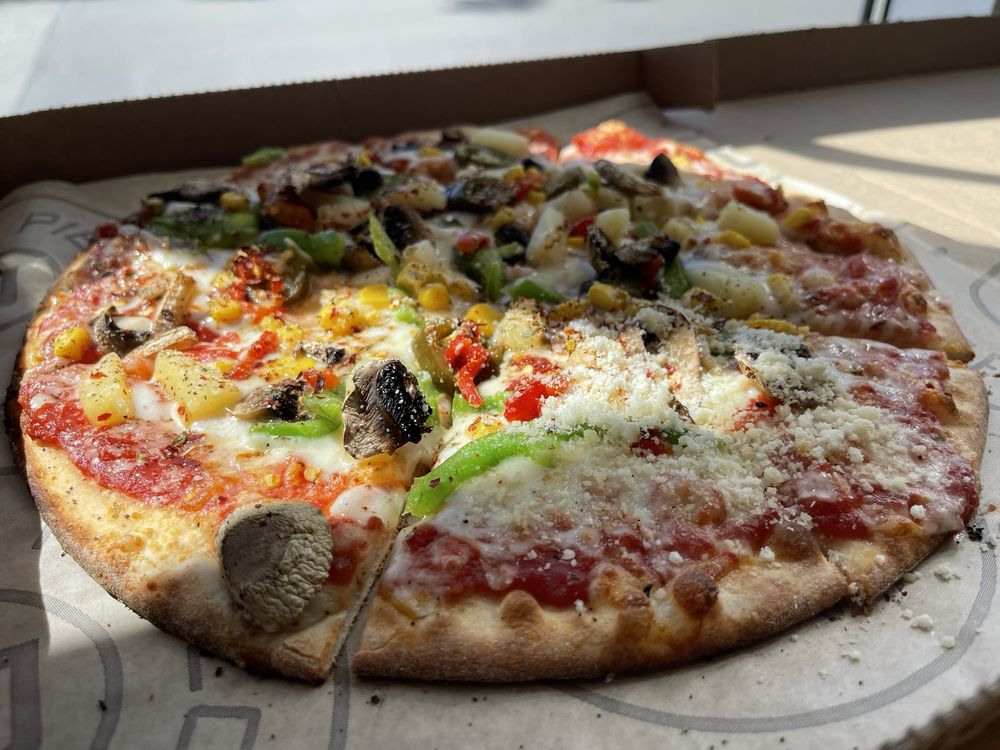 PIEOLOGY PIZZERIA SOUTHBAY PAVILLION MALL Updated October 2024 512