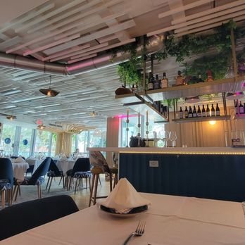 ConSentido Miami - Restaurant (inside) - Asian Fusion Near Me - Miami, Florida