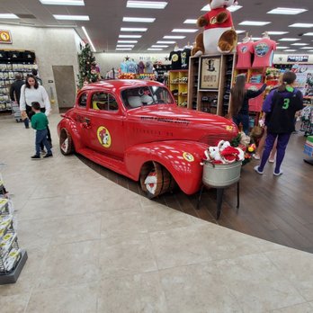 Buc-ee's - Gas Stations Near Me - Daytona Beach, Florida Buc-ee's - Gas Stations Near Me - Daytona Beach, Florida