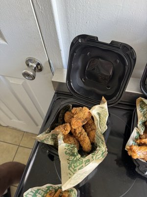 Wingstop by null