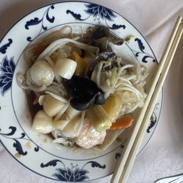 1/4 of the order of Seafood Chop Suey