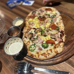 Pub Stop - 3 little piggies flatbread