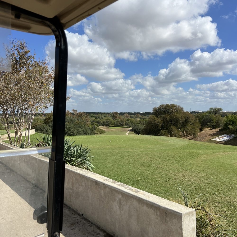 GATEWAY HILLS GOLF COURSE - Updated February 2026 - 10 Photos & 11