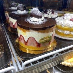 Boston Cream Cake